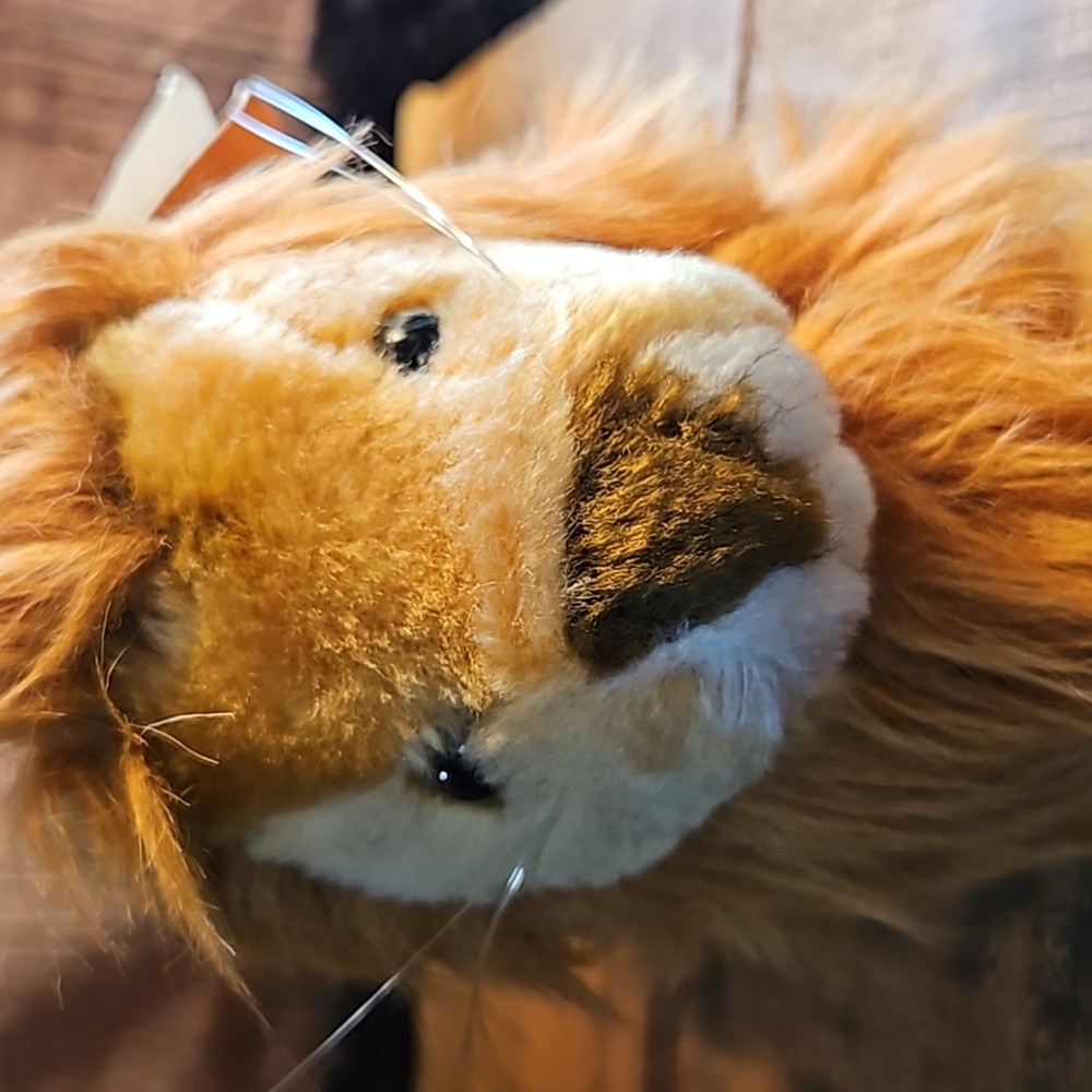 Russ Luv-Pets Lion "Richard" (1979) - Picture 8 of 9